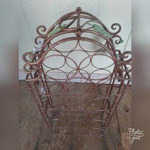 Metal wine rack